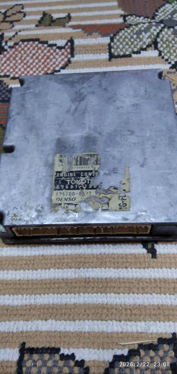 عقل كرسته محرك ونجي سته كهربائي شرط الشغل بدون. تصليح مع الظمان السعر 50 الف مكاني الناصريه  هاذ رقمي *********** ابو حسين
