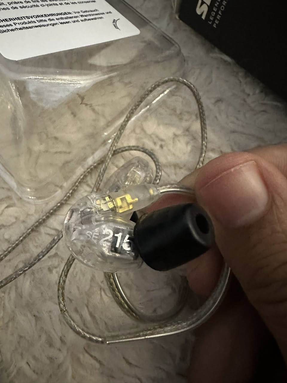 1-Technics eah az100
2-Shure se215

3-Ugreen high resolution LDAC Bluetooth receiver


**إذا كنت صاحب هذا الإعلان وتريد حذفه لأي سبب، رجاءا أرسل رسالة إلى الدعم الفني**