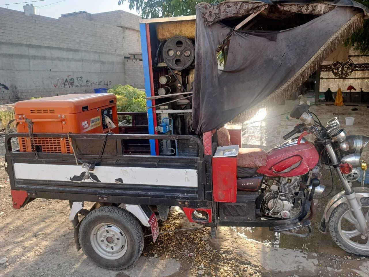 السلام عليكم ستوته مال ايس كريم جاهزه شرط الشغل الستوته موديل 21اوراقها كامله منفيس السعر 3وربع وبيها مجال مكاني كركوك حي عسكري ***********
