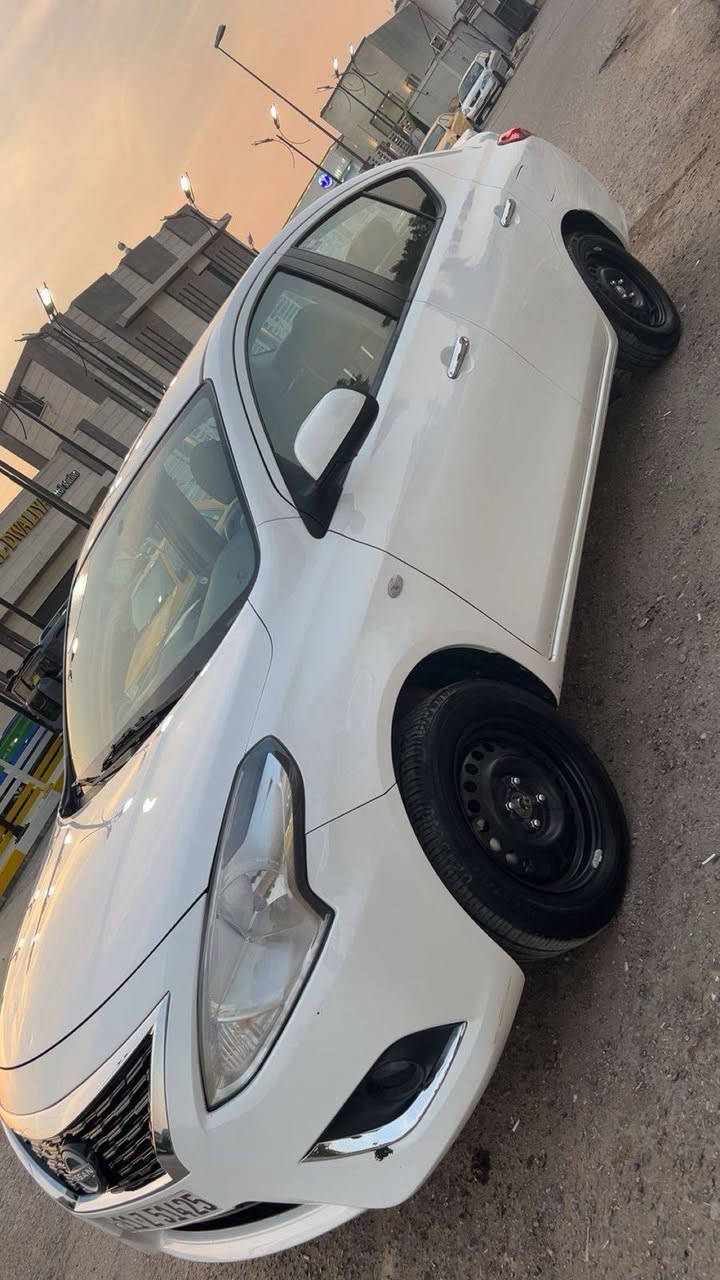 سني هندي 2025
سيارة جديدة بمعنه الكلمه 
عنوان ساحت ميسلون 
***********
***********
سعر
127
