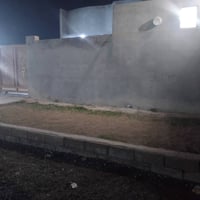 دار للبيع • قرب سياج التأهيل الطبي • ٣٠٠م