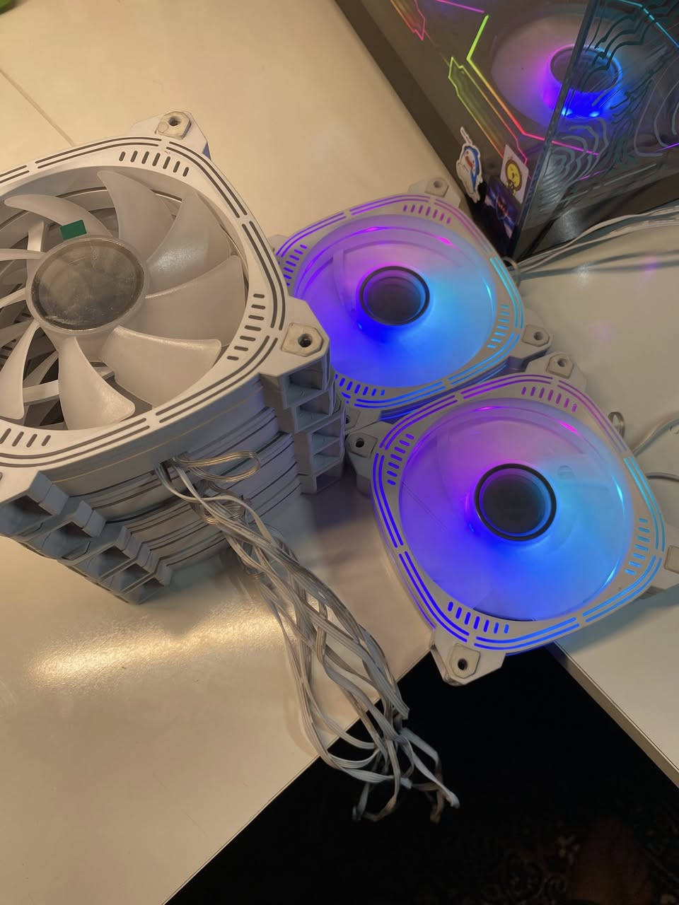 سلام عليكم
قطع pc جديد و مستخدم

كيبل ريزر جيل 3 سعر : 10
بورد و معالج E52680v4 سعر : 40
معالجE5 2630 سعر : 10
فانات مستخدمه شغاله كامل لون ابيض 7 قطع سعر :20  
ملاحظة الفانات بيهن فيشه وحده الثانيه مقطوعه 

توصيل 5 لكل العراق


**إذا كنت صاحب هذا الإعلان وتريد حذفه لأي سبب، رجاءا أرسل رسالة إلى الدعم الفني**
