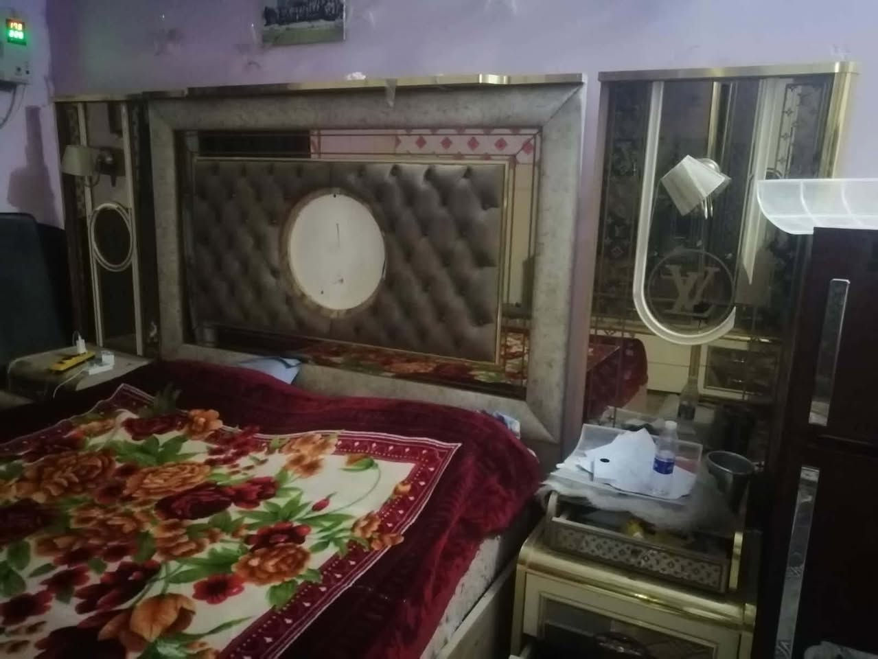 غرفة للبيع 10
قطع بـ مليون


**إذا كنت صاحب هذا الإعلان وتريد حذفه لأي سبب، رجاءا أرسل رسالة إلى الدعم الفني**