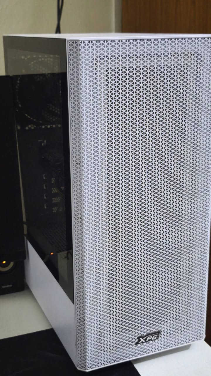 Pc  مع كامل الملحقات 

كارت شاشة نيفيديا 3050 8gb 
المعالج core i5 9th generation 
الرامات 16 gb 
الهاردات  
1_ m2. 128gb 
2_ ssd 512 
3_ 1t للتخزين
شاشة hp ips 24
Ups 1200 / يو بي اس 
سماعات + موس + كيبورد 
ميز ابيض صغير 

الشراي يتفضل خاص


**إذا كنت صاحب هذا الإعلان وتريد حذفه لأي سبب، رجاءا أرسل رسالة إلى الدعم الفني**