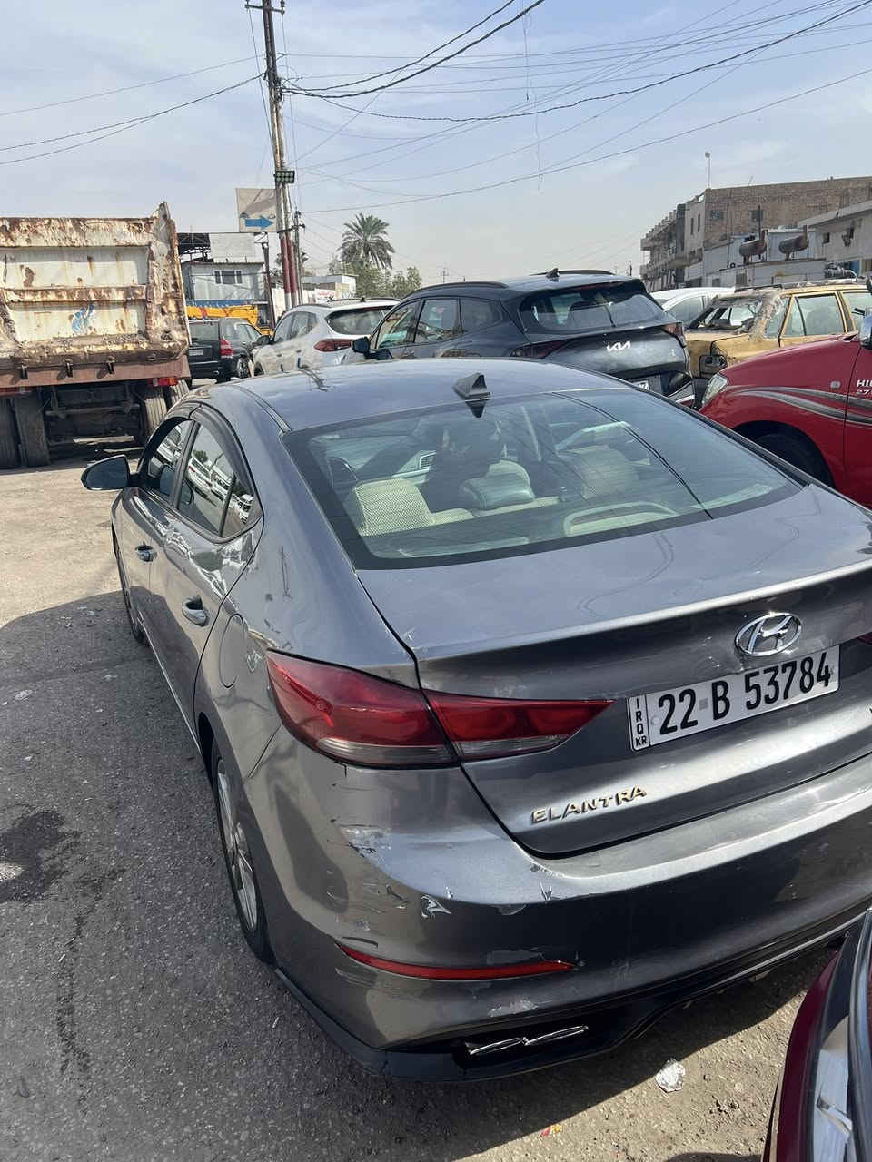 موديل 2018 سياره مكاني بغداد. 
سياره مجفته قبل اسبوع سياره جهازه من كلشي 
سنور موجود بل منشور تحويل ثاني السعر ١١٥ 
***********
