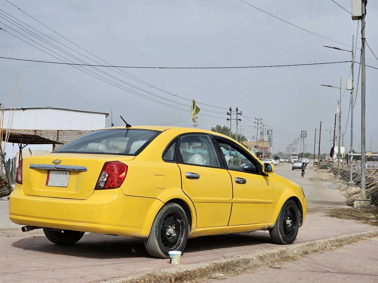 السلام عليكم اوبترا 2010 للبيع السعر 58 
سياره وارد خليجي طربة جاملغ امامي ايسر فقط كامله محرك جديد جير جديد ضفيره جديده مال محرك تخم تاير دواخل شوفه عينك نظيفه كامله كهربائيات كلها كامله فقط كيج البنزين ما يشتغل لايت ناصي اصفر عالي الزنون ولايتات جدد وبگ لايتات جدد سياره كامله أي نقص ما بيها الرقم انگليزي راعيها من الشطره وما عنده اي اشكال يداور اي استفسار اتصل و تدلل ***********
