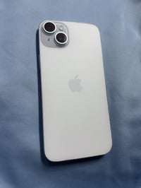 ايفون ١٥ بلاس • ١٢٨ • مبدل ضهر وكامره