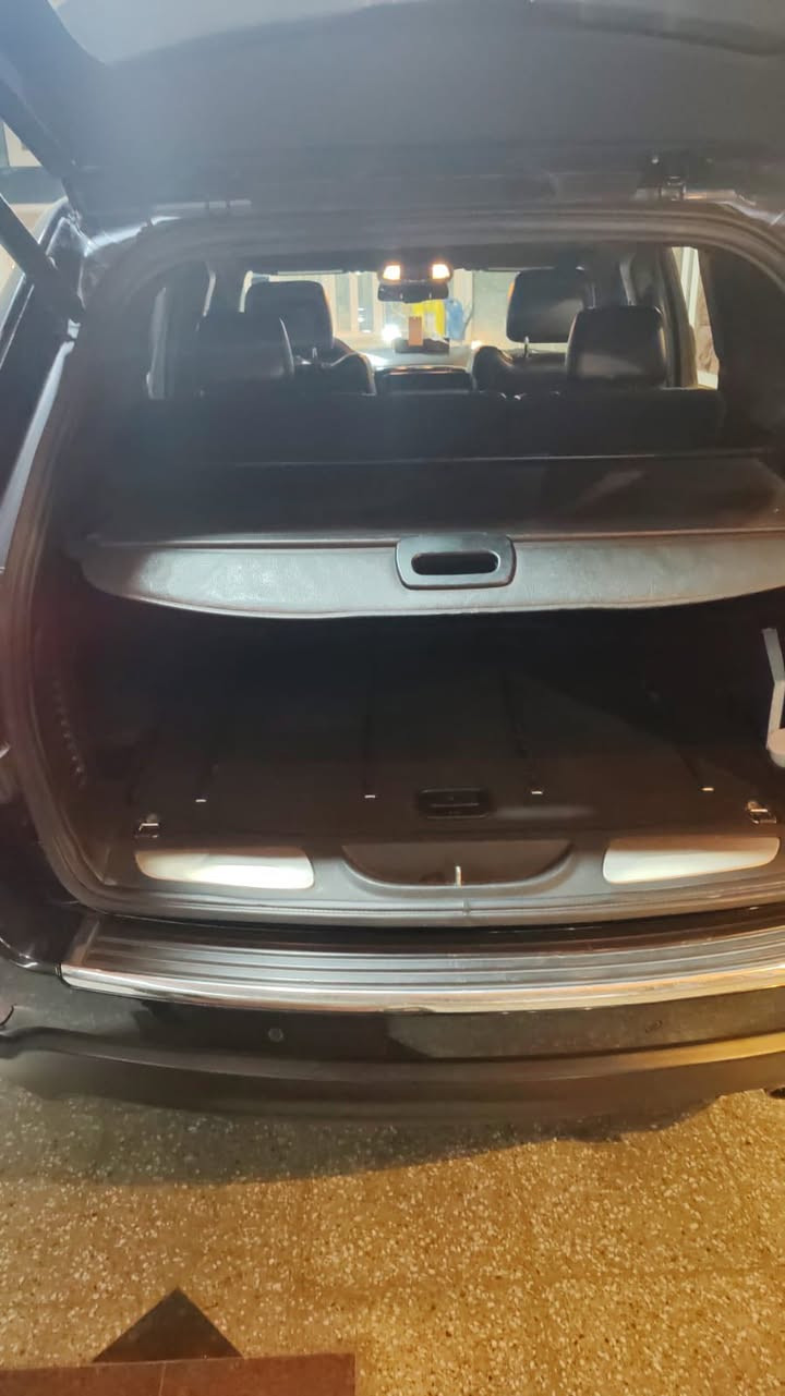 مكلف بل نشر
سلام عليكم جيب لاريدو موديل ١٦ فول السيارة فور ويل العنوان بغداد السعر 155 قفل ات ‪0776 719 9671‬
