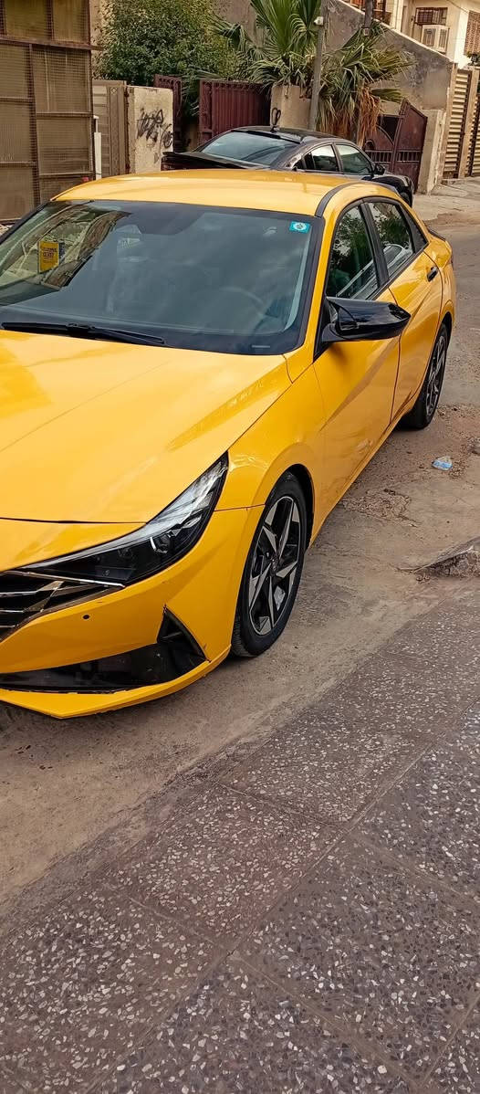 السلام عليكم النترا 23 فول عده الفتحه مكينه 2000 ماشيه 32 رقم بغداد بسمي بيها منضومه غاز وجاهزه السياره للخير السونار والحادث خاص السعر 135 وبيها مجال شي بصيط مكاني بغداد الاعضميه ***********

