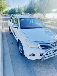 تويوتا بيك اب • ٢٠١٤ • شاصي ١٩ كويتي