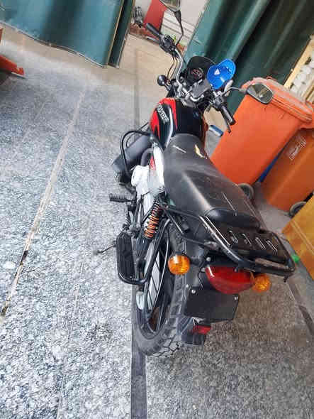 يا الله دراجه بوكسر للبيع  2023
الدراجه مرقمه بسمي تحويل ثاني يوم السعر مليونين ٥٠٠ 
مكاني بغداد البلديات 
*********** متواجد واتساب
