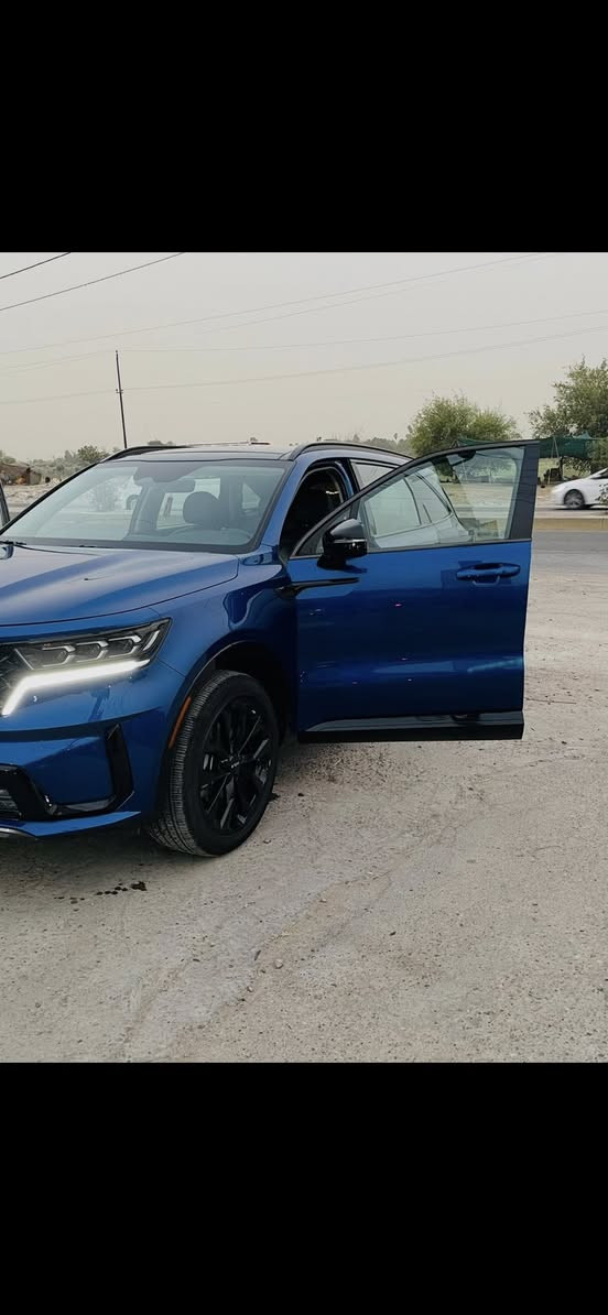 السلام عليكم
سورنتو SX 2023 وارد امريكي ماشية 24000الف ميل سيارة حلوه ونظيفه‼️
لون/ازرق جويتي مميز💙
رقم بغداد الجديد الدولي تحويل ثاني يوم بأسم المشتري
الحادث/ تبديل باب خلفي جه اليمين وتعديل بسيط باب الصدر على كد شبر تكحيل حادثه كلش حلو 
ايرباك/ بردة فقط
السعر/265$وبيه مجال 
المواصفات/محرك 4 سلندر تيربو 2500 🚀
1- بانوراما
2-كشنات VIP منفصل
3- حساسات 
4- رادارات جانبي امامي خلفي
5-توقف ذاتي
6-تحديد مسار
7- سياقة ذاتية
8- مري شفط
9- جنطة كهرباء وشفط
10 بصمات دخول ذكي على الابواب
11- كنشات كهرباء وتدفئة
12- عداد الكتروني
13- اربع وضعيات قيادة ( ايكو- سبورت - سمارت- نورمل)
14- تحكمات بلستيرن
15- تبريد قطعتين 
16-سايد بريك بصمة
17- ابل كاربلي
18-شاحن واير ليس
19-لايت زنون 3 عدسات LED
20- ويل حجم 20
21- جام كله اوتو
22-بك لايت LED
23- كامرة خلفية
وبعد بيه هواي مواصفات كلش حلوة
العنوان/ بغداد الزعفرانية 
الرقم/ ***********
رقم الشاصي/ 5XYRK4LFXPG242114
