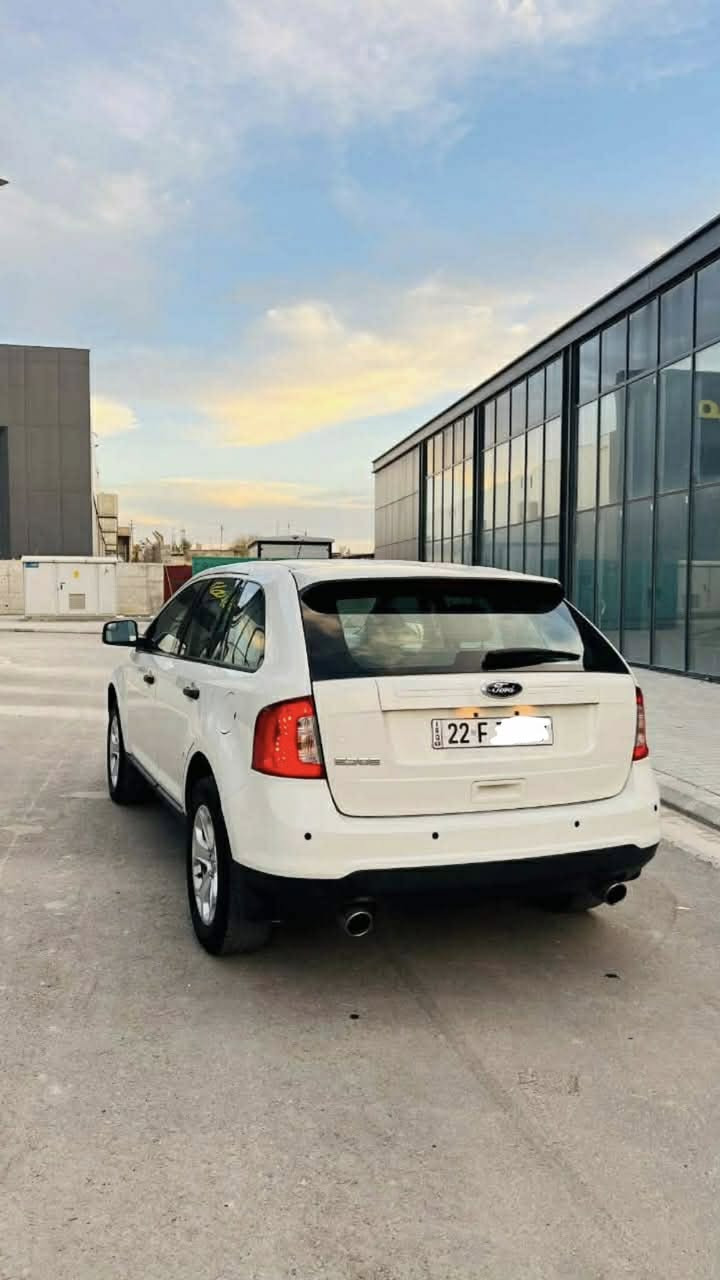 فۆرت ئیدج مۆدیڵ ٢٠١٣ شەریکەی نیڤا سفر ئێرەیە ٤ جام کارەبا ناو زەرد  تەبرید مەرکەزی   تایەی تازەیە سەنەوی تازەیە تا ٢٠٢٨  بە شەرت تەحویل وەکالەت خرامە سەیارەکە بێ بۆیاخ یەک پەڵە بچوک سارد هەیە شایەنی باس نیە هیچ پێوەی دیار نیە گێڕ مەکینە بە شەرت  سەیارەکە زۆر تازە لۆک ماوەتەوە لەسەر دەقی شەریکەیە یەک دینار مەسرەف نیە سعر ١٢٨ معامەلە  لە سلێمانیم ***********
