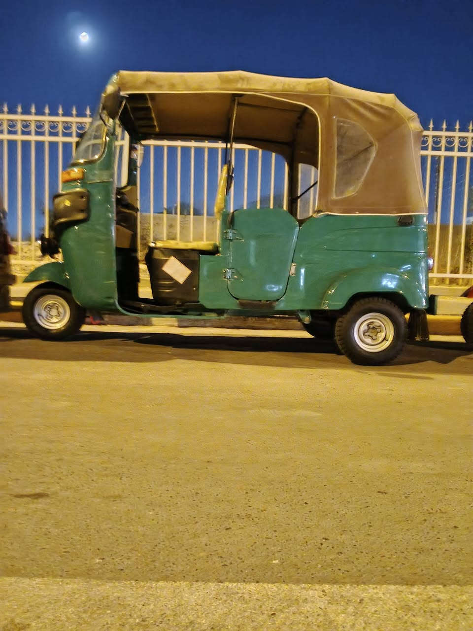 سلام عليكم تكتك 2021 رقم وسنويه مكاني بغداد شعله
كفاله عامه لببيع ***********
