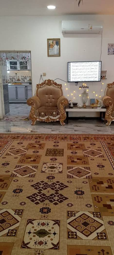 بيت للبيع زراعي سند ٢٥  مساحة ٤١٠ سدة دور النفط بستان حجي صابر قرب اساله ماء
بيت طابقين 
مطبخ موزع وصاله واستقبل 
٣ غرف نوم 
صحيات خارجية و داخلية 
______________________
طابق الثاني 
صالة و٢ غرف ومطبخ وصحيات و سطح
***********
***********
