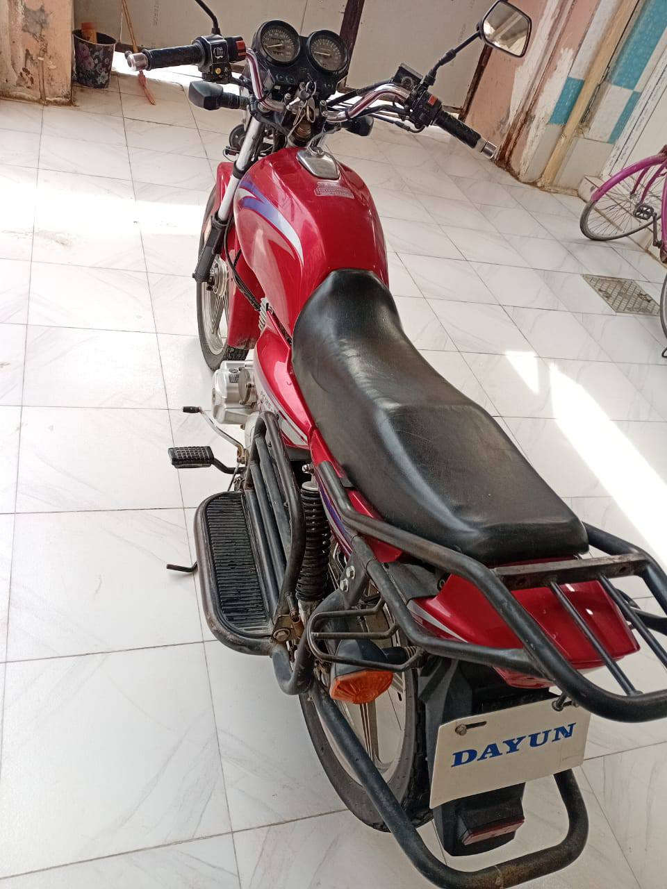 دراجه دايون عظم للبيع موديل 19 اوراق كامله مابيه نقص شغاله سلف كهربائيات مكاني كربلاء طويريج السعر 900 وبيه مجال ***********
