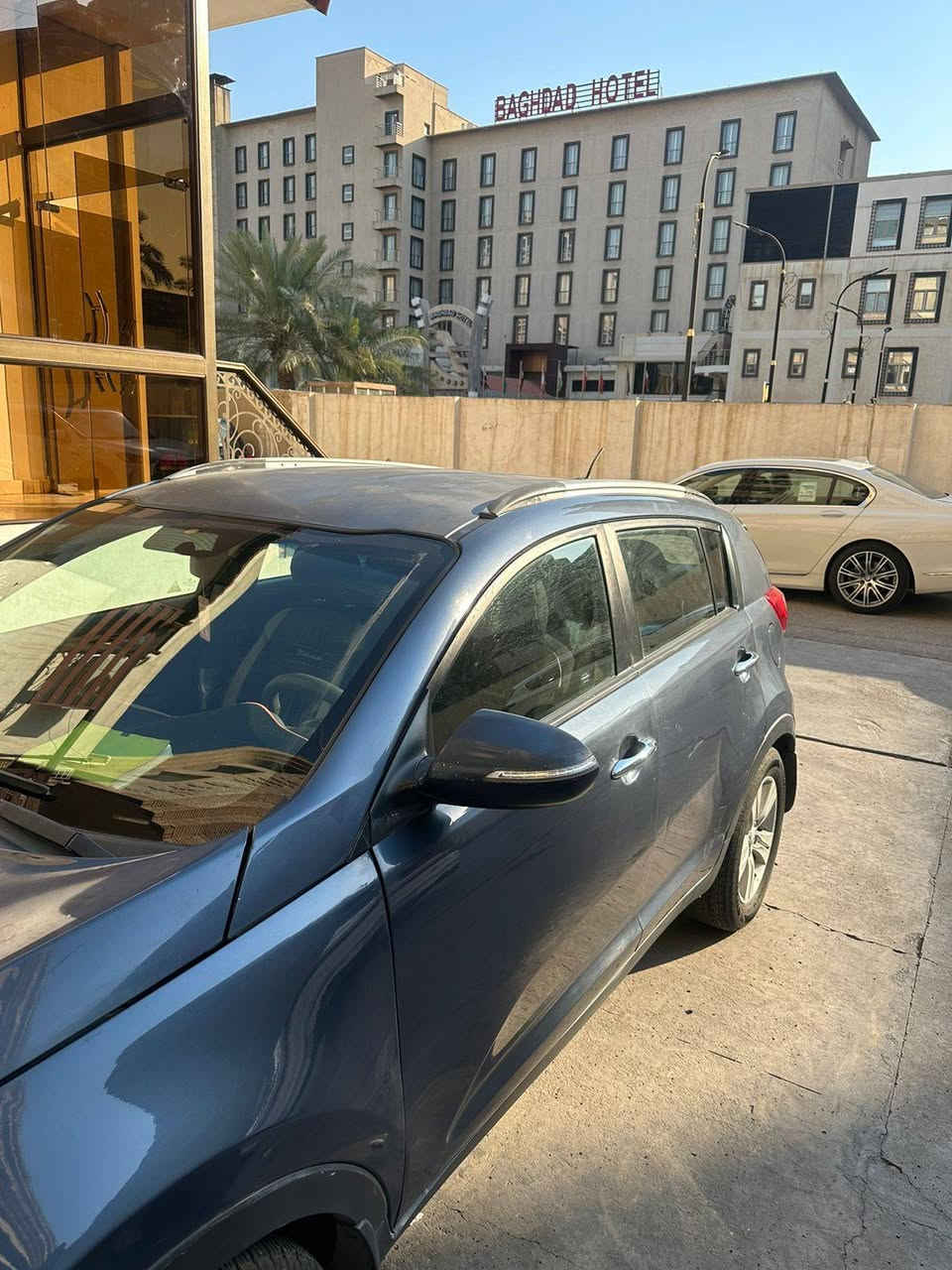 سبورتج موديل 13 وارد امريكي سياره نظيفه اي نقص مابيها محرك دوش 2000 حادثة جاملغ وباب جهه السائق رقم بغداد العنوان بلديات موبايل *********** السعر 120
