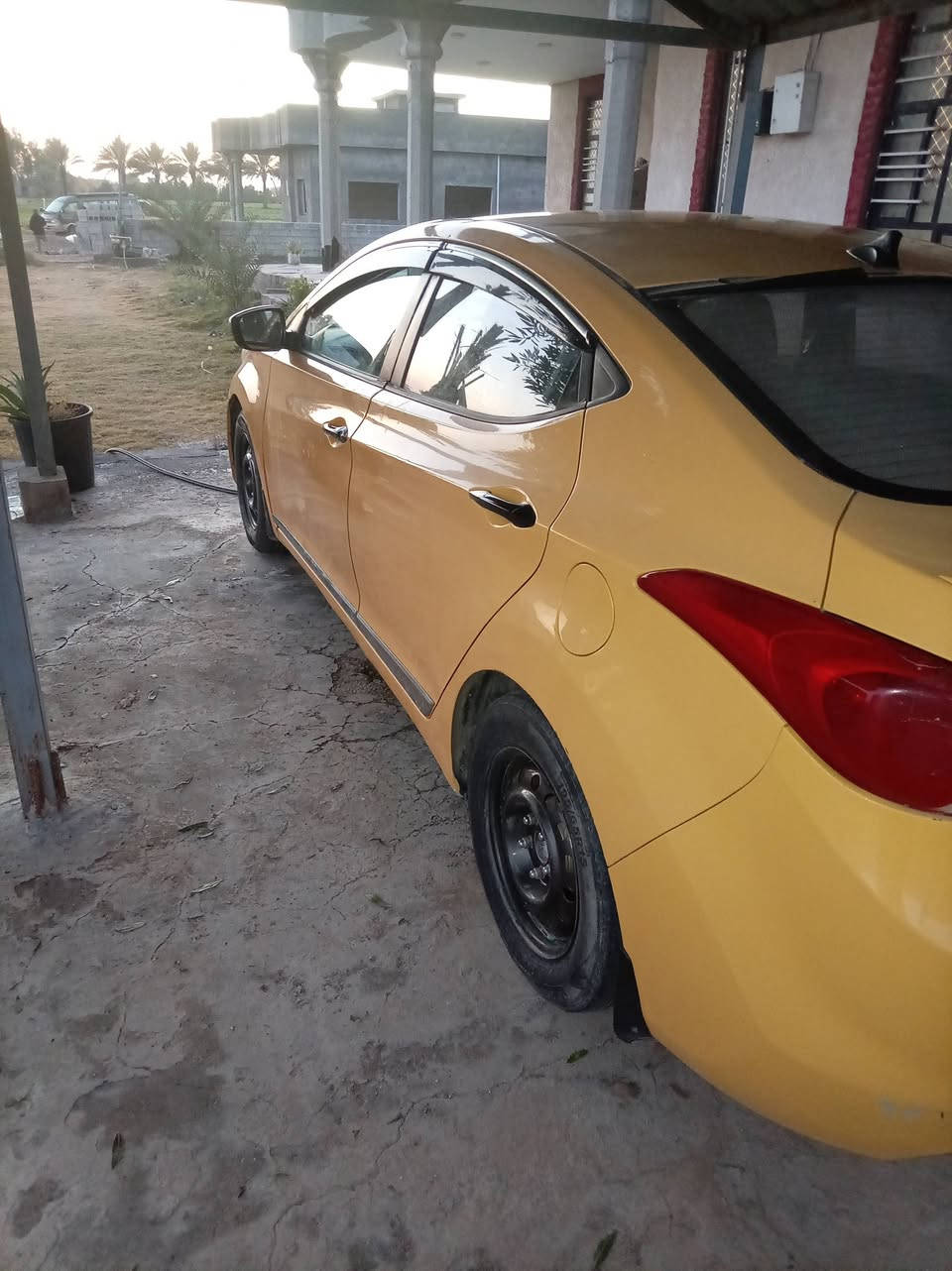 النترا ١٢خليجي بغداد سنويه ل ٢٨ هزه جديده بيها جاملق أيسر تعمير وكارت بالبنيد مكان السياره بابل جبله السعر ب ١٠٥   ***********
