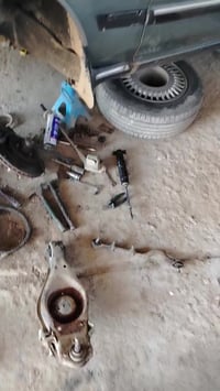 من عملي اليومي نوع السيارة هارتوب طويله موديل ٩٠ تبديل بوش طبله مع ارو...