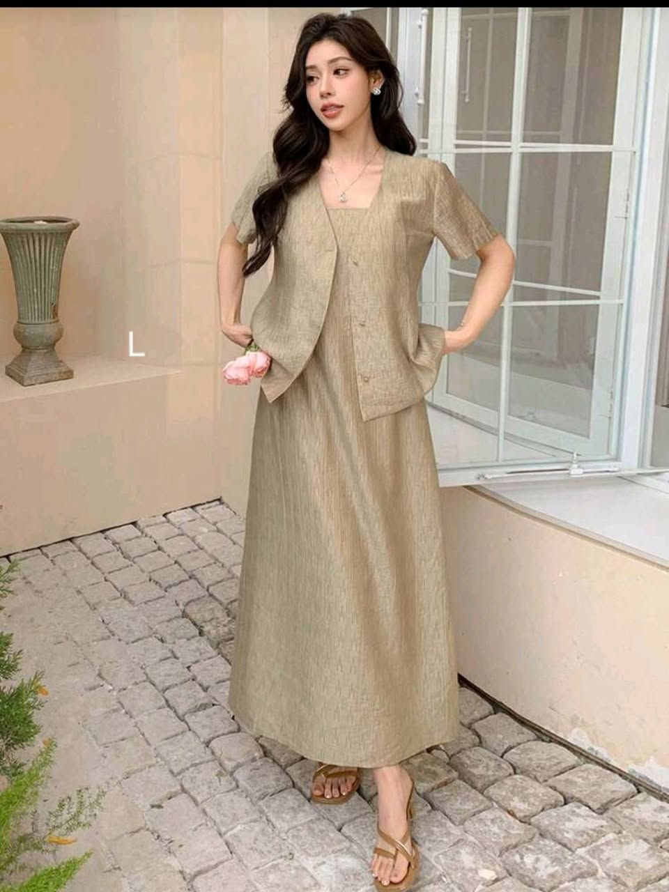 ملابسنا الفاخرة ✨
مزيج راقٍ بين الأناقة والراحة لتكوني دائماً بإطلالة مميزة.

أسعارنا مناسبة وثابتة للجميع 🤍

يتوفر توصيل إلى كافة المحافظات بـ 5,000 دينار فقط 🚚

وتوصيل الف إلى بسماية.#بسمايه


**إذا كنت صاحب هذا الإعلان وتريد حذفه لأي سبب، رجاءا أرسل رسالة إلى الدعم الفني**