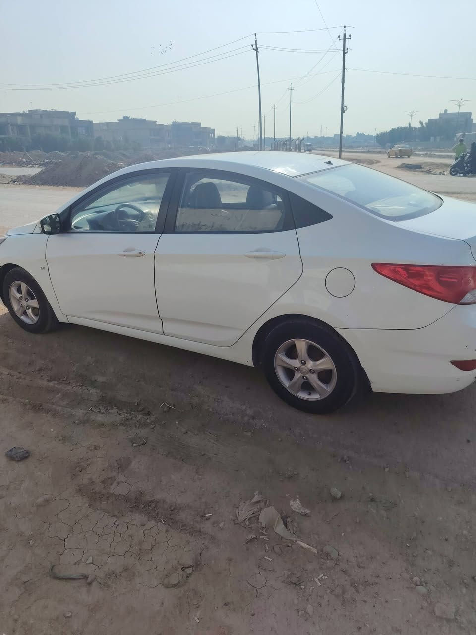 السلام عليكم اكسنت ٢٠١١ خليجي طخحه بالجاملغ الأمامي رقمها بغداد تخم تاير محرك كير مكينه خير من الله للاستفسار ***********
