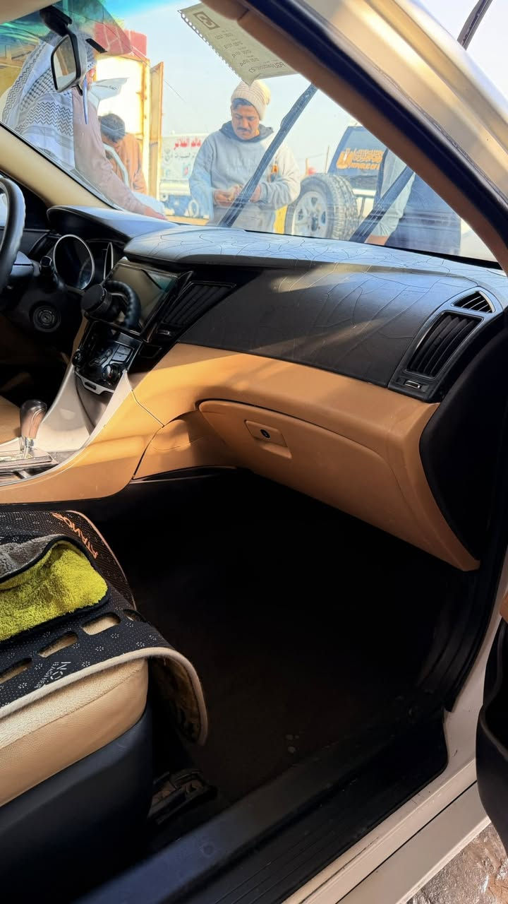 سوناتا 2011 وارد خليجي مكينه 2400مكينه كير كله جديد جهازه السياره كلشي شغال بيه  مكانه نجف ***********
