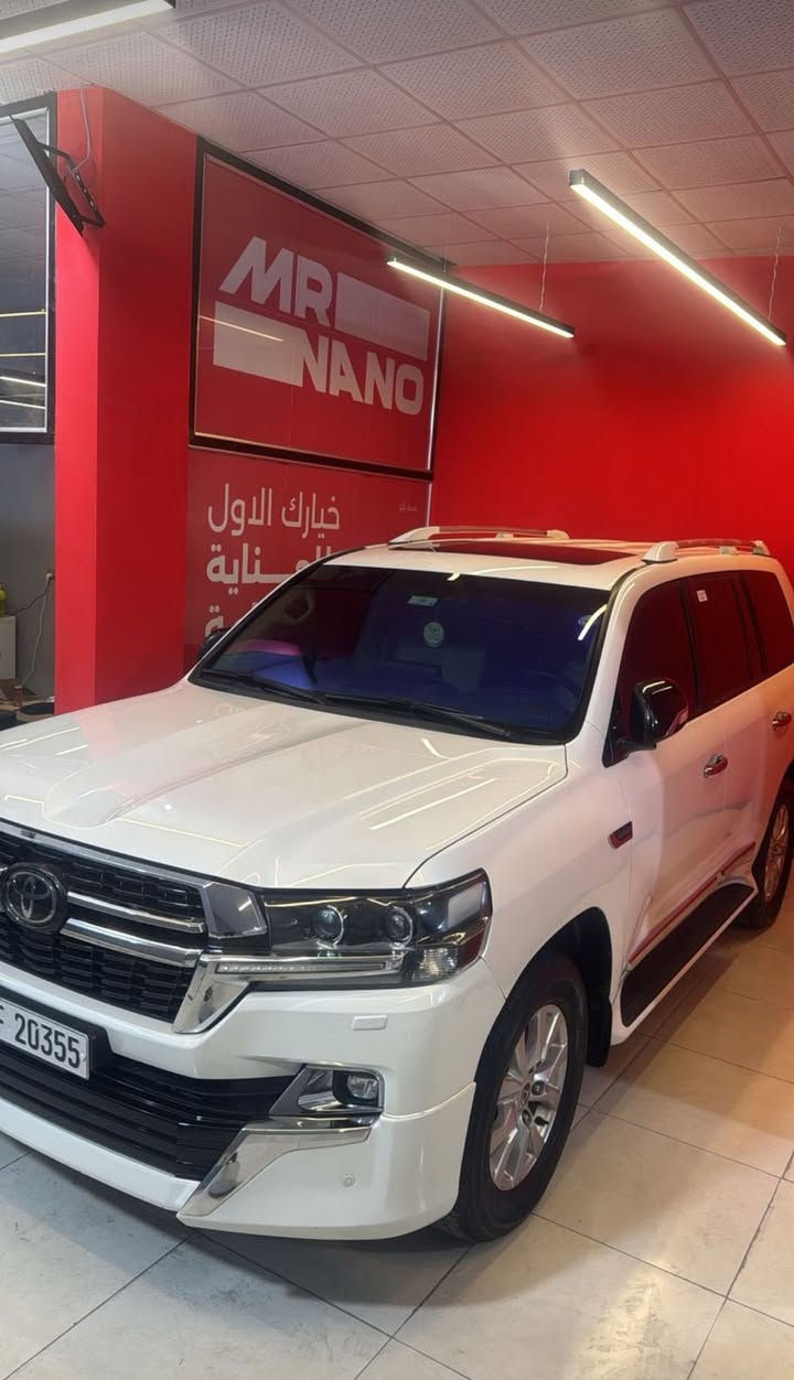 للبيع لاندكروز 2018 بيه صبغ ربع  البيبان  وايت ادشن 8 سلندر 4600 فول مواصفات 8 ارباك كشنين كهرباء رقم سليمانية توه مجدد بسمي
السعر 460 مكان السياره بصرة مجمع الامل للاستفسار 
***********
