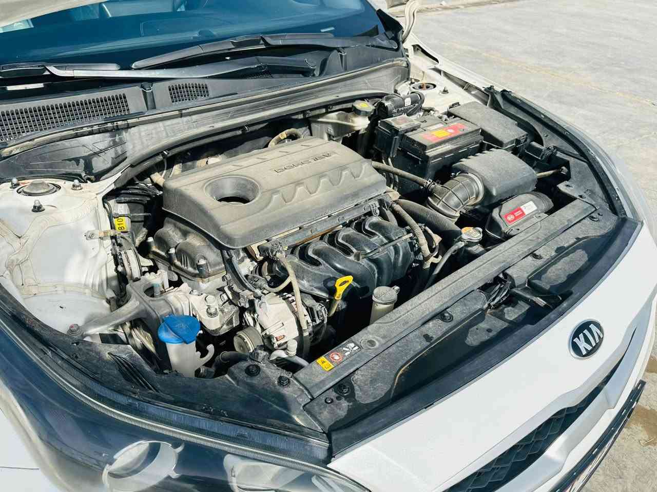 السلام عليكم سيراتو 2019 خليجي
مكفوله كفاله من الصبغ والتبديل بيها مكانين بارد 
ماشية 120 رقم سليمانية تحويل وكاله سنوية لل 29
موصفات تبريد قطعتين مري شفط داخل لونين كشنات جلد  بكلايت لد 
حساس وكامره وشاشه وتحكمات مكينه 1600 دوش المرغوب كير ايتي مكينه وكير ع وضع الشركه السعر 147بيها مجال جدااا بصيط العنوان واسط العزيزية ***********
