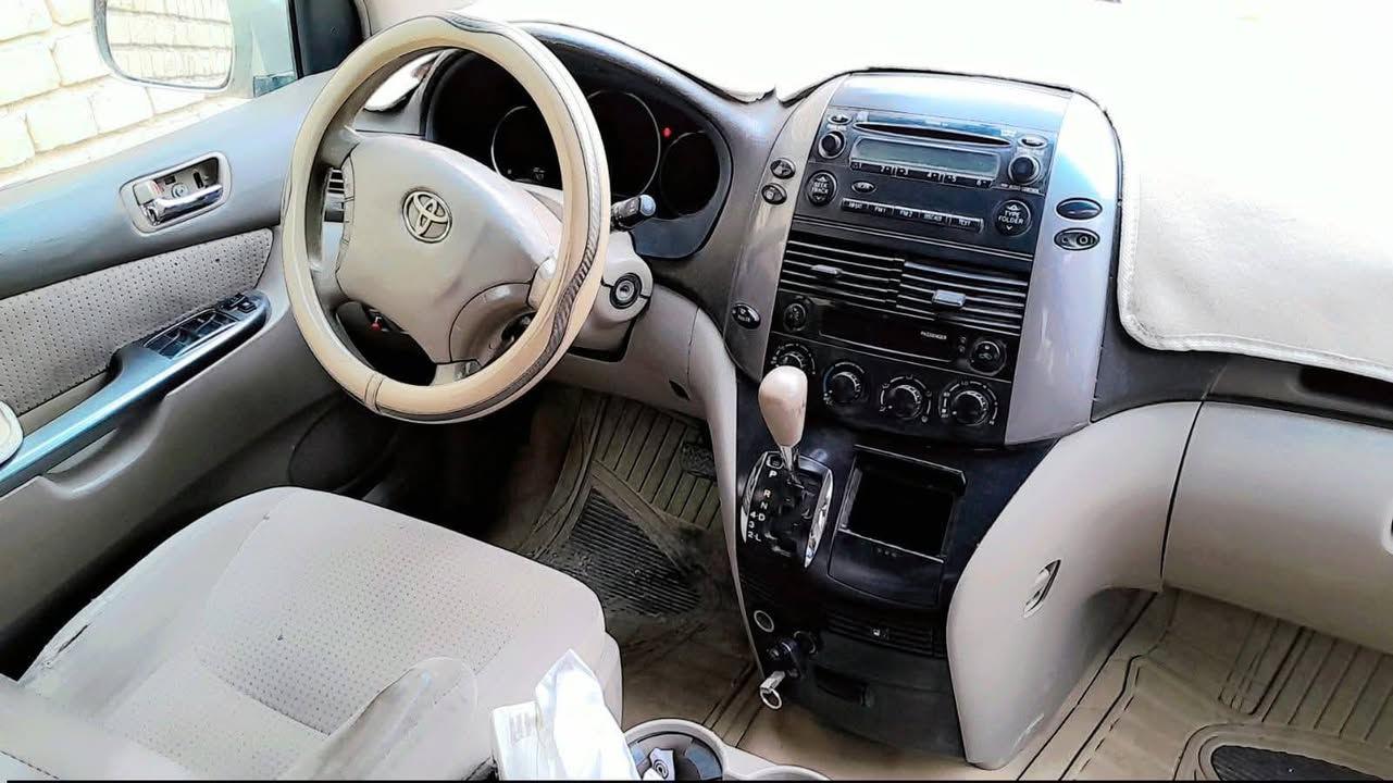 تويتا سينه ياباني موديل 2009 ٧راكب 
كير محرك صدر تاير جديد بسمي ر
قم مميز دولي ١٠٧٠ نجف 
بيه منضومة غاز شركه  
تبريد ثلاثه قطع  
بيع مستعجل 
مصبوغه حزام وارد امريكي 
جاملغ أمامي بدون دواخل

تحويل ثاني يوم 

رقم صاحب السيارة 
***********
