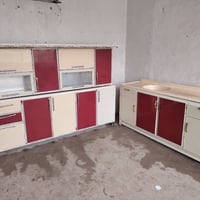 كاونترات • قرب مستشفى الكفيل • يشتري مكسور