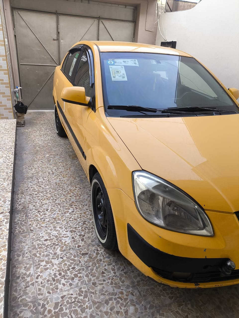 كيا ريو 2007 
امريكي محرك 1600 كير اوتو 
ضرر جاملغ امامي تبديل باقي تفاصيل اتصل وتدلل 
السعر 82 تحويل داخل الموصل
***********
