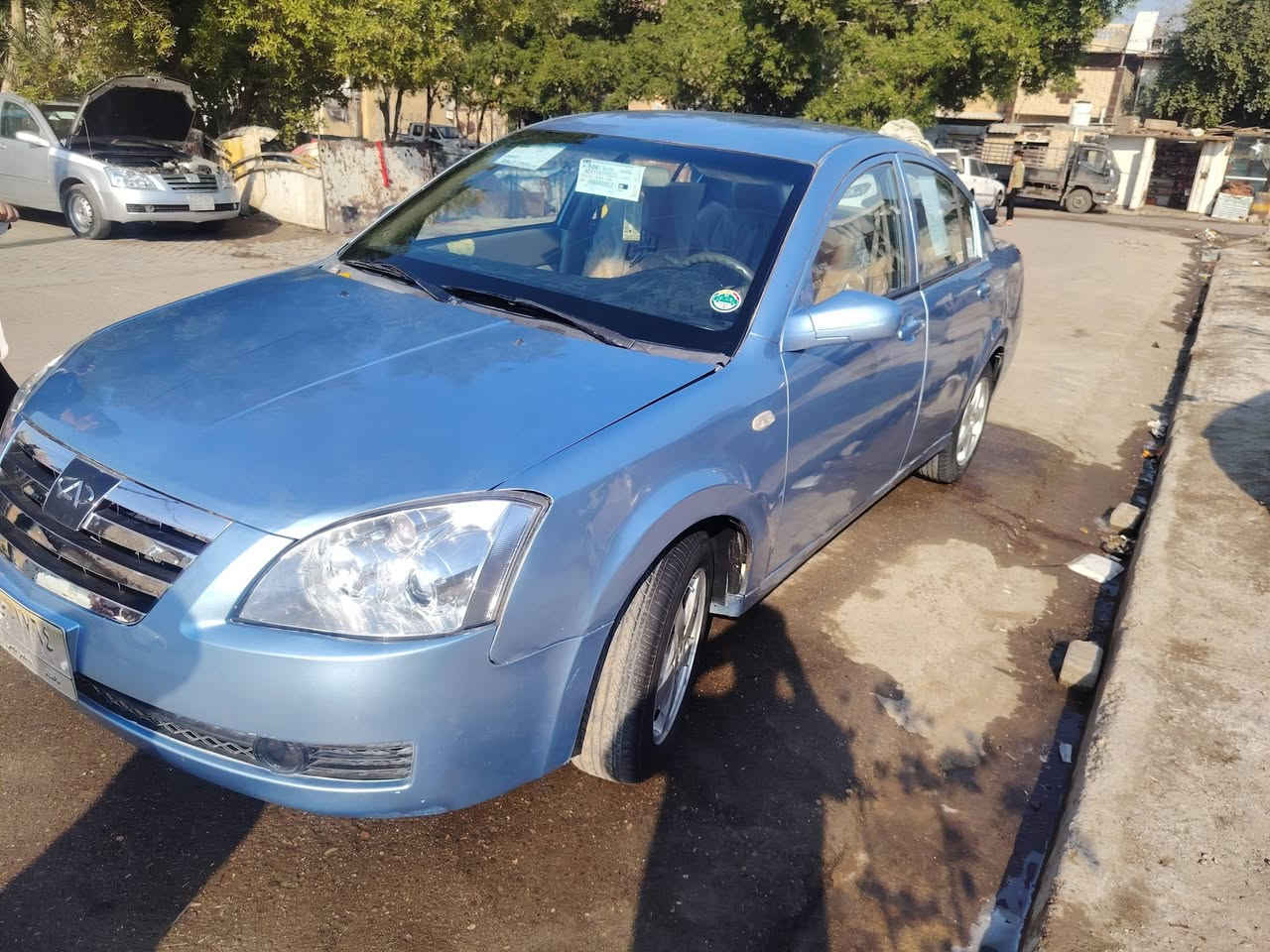 مكلف بالنشر شي A5موديل ٢٠٠٨ مصبوغه عام للجماليه كير ومكينه كورلا السيارة جاهزه من جميع النواحي صدر خلفي امامي تبريد السعر ٤٢ الاتصال ***********مدينه الصدر الاتصال ***********
