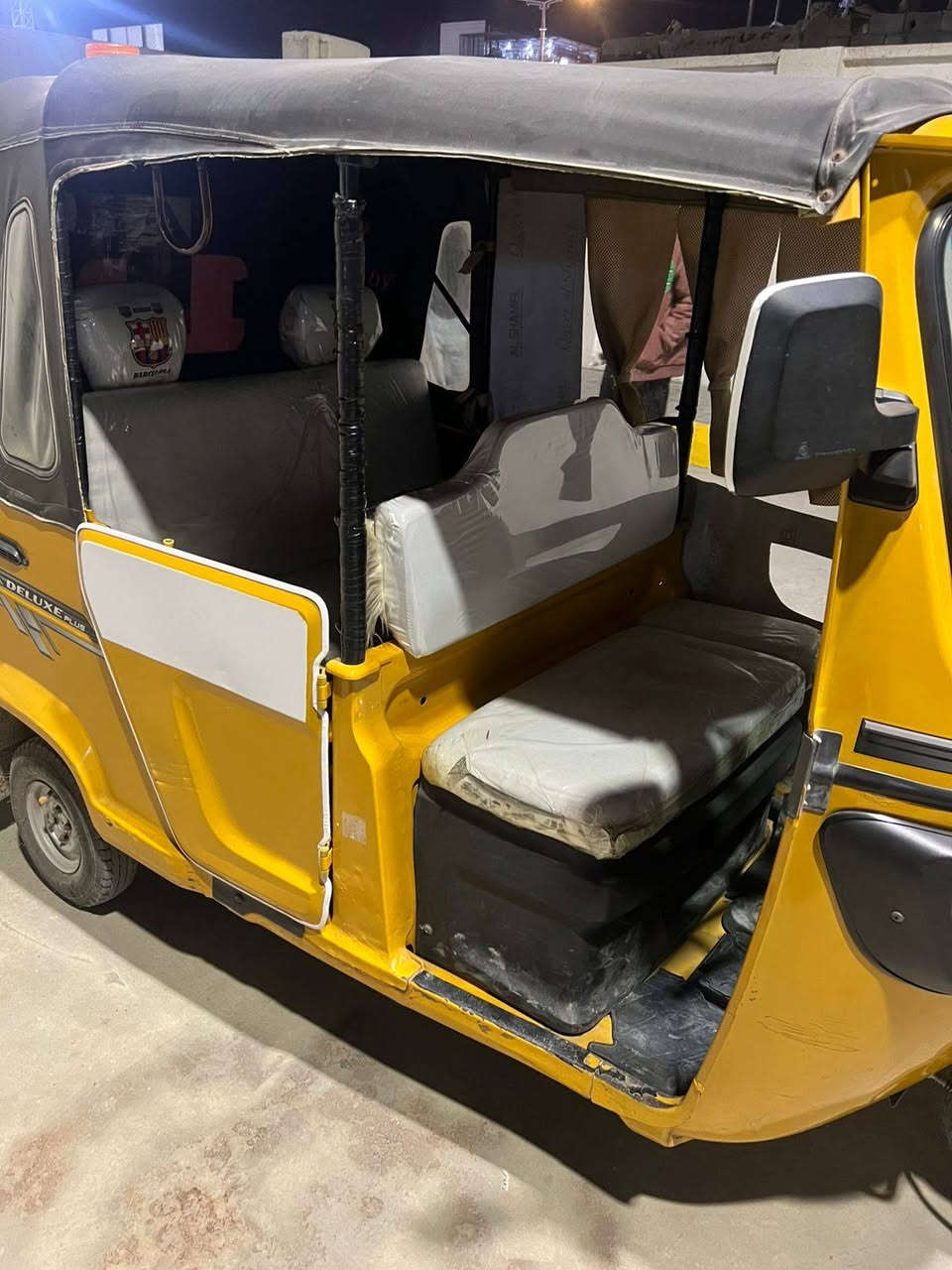 السلام عليكم تكتك البيع مجفته رقم وسنويه المديل2021 السعر 67000وبل خدمه البكان تقاطع الموفقية مكلف بل النشر هاذه رقم راعيه ***********
