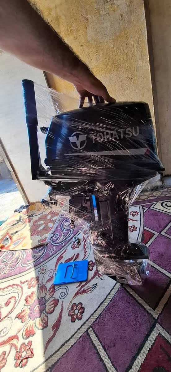 سلام وعليكم مكينه 18 توهاستو الياباني الصلي جديده كلش مامفتوحه لاكير ولا محرك السعر خاص وهاذ رقمي وانه بل خدمه‏‪0782 391 1754‬‏
