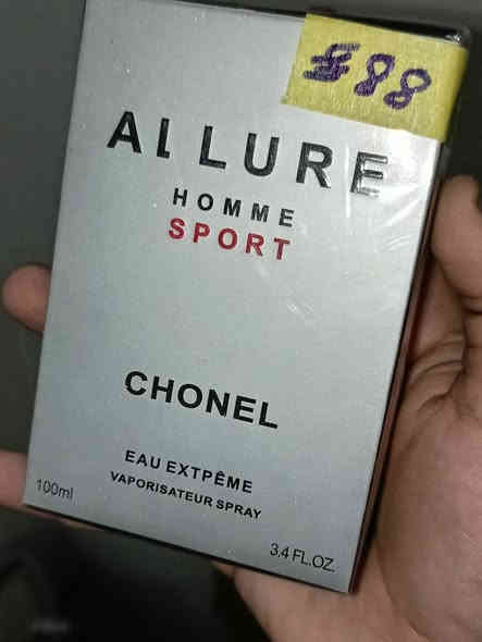 شلعة عطور تصفية مولات اوربي 🔥
العدد بين الـ85 الى 90 قطعه الكل جديد اكو كم قطعه فقط مفتوح سلفان 
كله جديد 
السعر 255 الف قفل قفل قفل واصل لباب بيتك 🔥
***********
