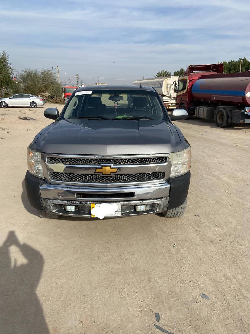 سلف رادو للبيع موديل 13 مكينه 5/300 غاز بانزين رقم بغداد مشروع وطني باقي تفاصيل تصال ***********
