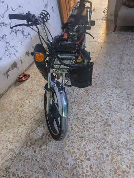 سلام عليكم
أربعة كير سلف هندر دراجة نضيفة خير من الله كاملة كبل لشارع أوراق موجودة موديل 19 مدينة الصدر 
***********
