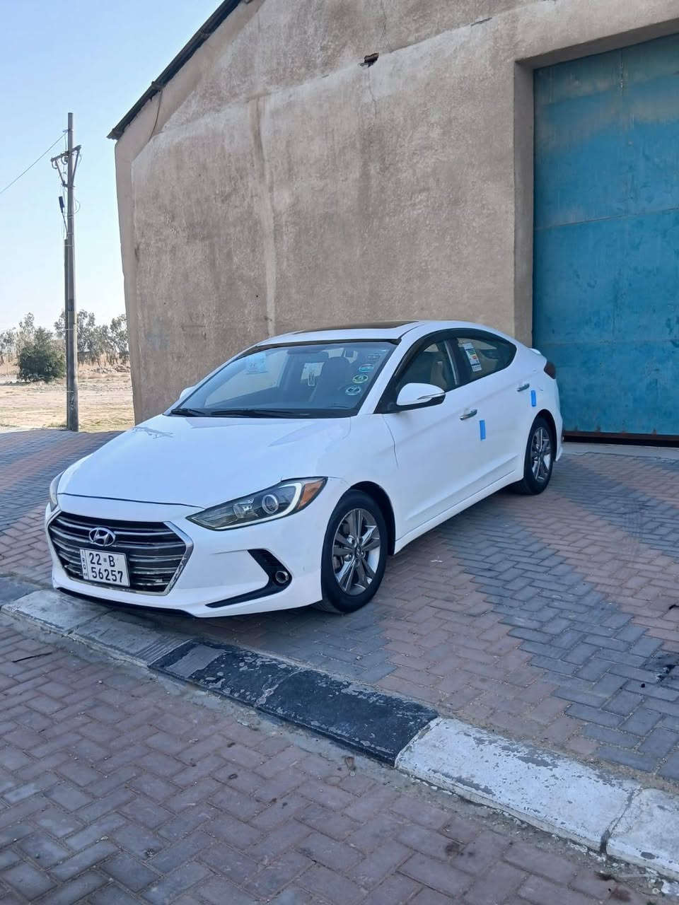 سلام عليكم سيارة نوع النتره مديل 2018 خلجيه مكفوله كير مكينه حداد تخم تاير كله كفاله لسياره جاهزه من كلشي مول موصفات واحد عله السياره بيه باب وجملغ  كلير بدون دواخل السعر 133 بيه مجال***********
