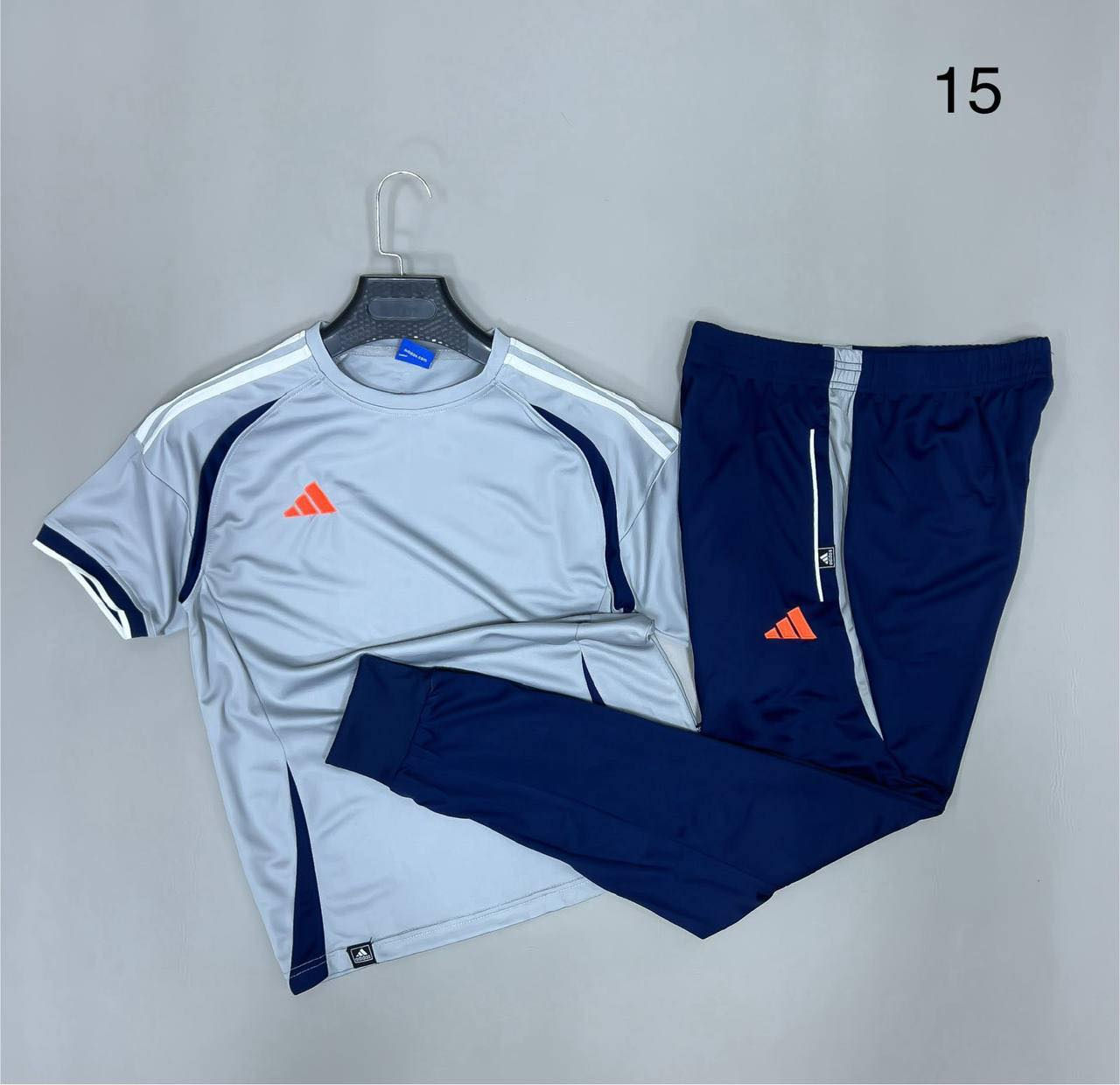 ✅Ⓜ️ تجهيزات الحكم محمد جاسم الرياضية Ⓜ️✅
                اللهم صلى على محمد وال محمد 
موديل رقم 2

وفرنالكم 
تراك بجامة ستن درجة اولى
كمية محدودة 
سعر بلاش 13 الف 
ابو 15 الف يمي ب 13 الف قطعتين 25 الف
عرض لمدة 4 ايام 
👇🌈👇🌈👇🌈👇
قياس 
M/L/xL/2L
💯✅💯✅💯✅
متوفر 
جملة للكميات سعر اقل 
👇👇⭕️👇👇⭕️👇👇
عنوان المحل 
نجف الاشرف
حي مهندسين شارع الخيمة مقابل مطعم ليالي الفرات
✳️👆✳️👆✳️👆✳️👆✳️
للحجز 
***********
توصيل جميع محافظات العراق ب 5 الف
