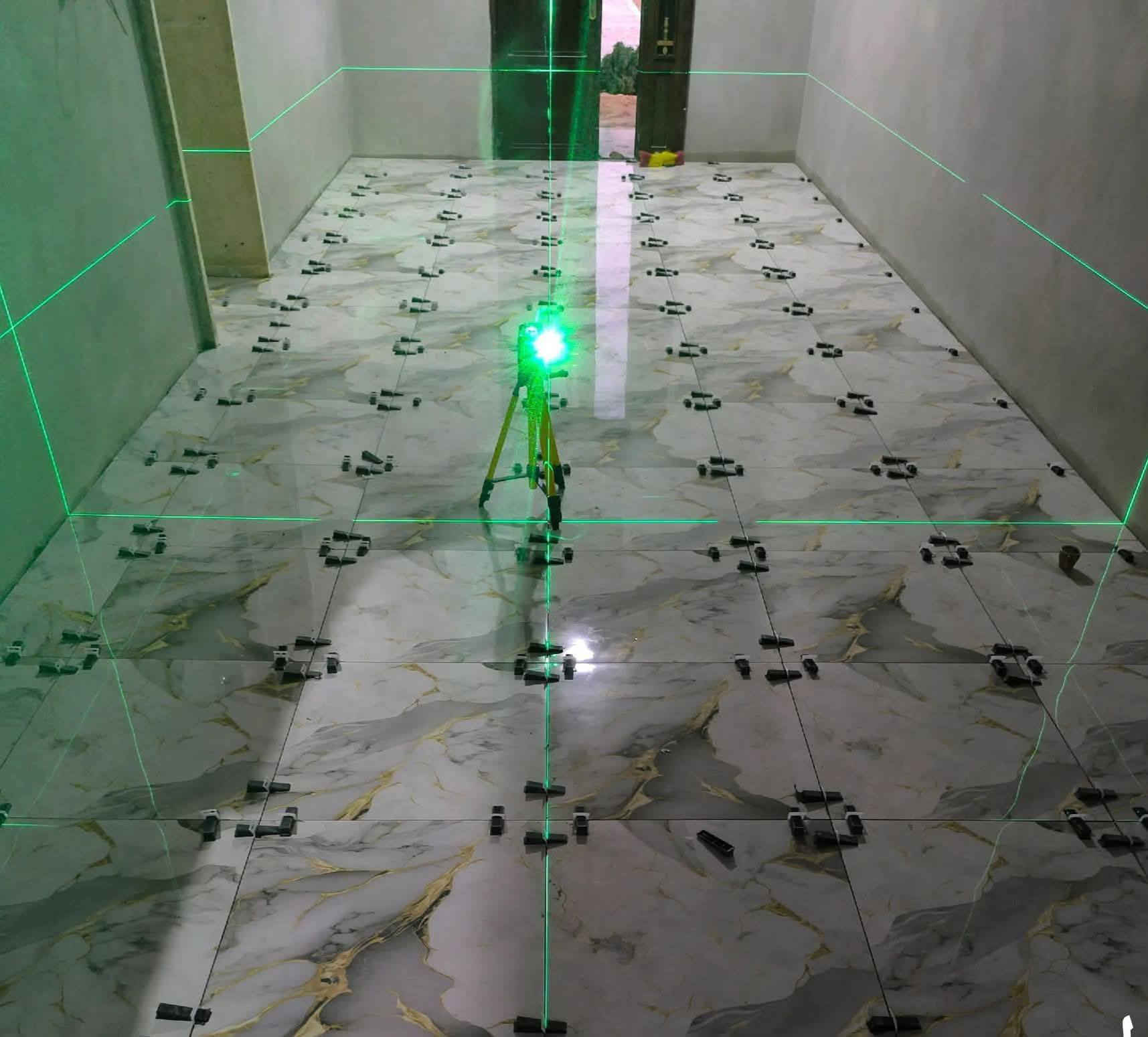 خلفه سرميك وكاشي ومرمر برسلين ودرج شغال درجه اوله متفرغ في بغداد ***********
