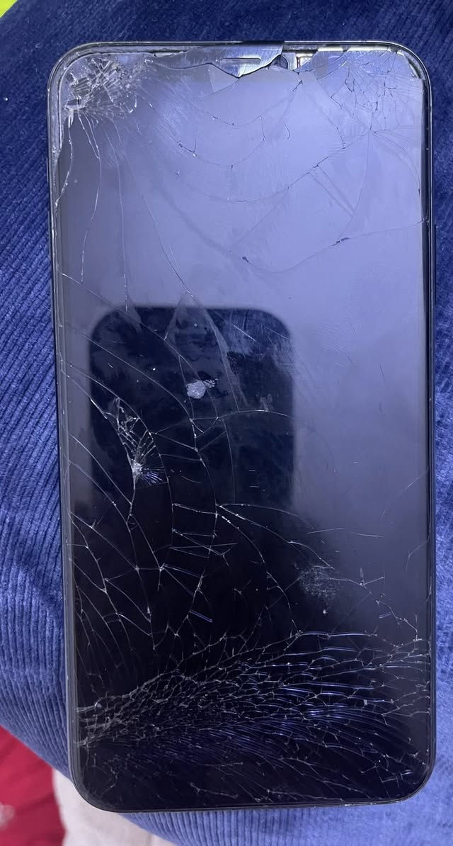 ايفون 11بروماكس للبيع ذاكرة 64د دبل سيمكرت مبدل شاشه ومكسوره والباقي شغال ونظيف


**إذا كنت صاحب هذا الإعلان وتريد حذفه لأي سبب، رجاءا أرسل رسالة إلى الدعم الفني**