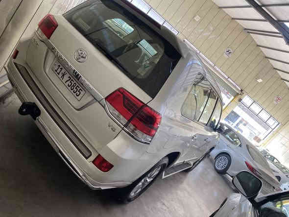 السلام عليكم لاندكروز 2018ساز
(وايت ادشن) ماشيه ١٠٠الف

فول موصفات 

فتحه

بصمه

كشنات جلد وكهرباء

حساس امامي خلفي 

شاشات خلفيه

شاشه اماميه ام دعاء

لايت زنون

زراك لايت

دبل ماوس 

مري جانبيه قلابه

سياره جاهزه بدون اي نقص

بيه جاملغ خلفي صبغ فقط بدون تصليح 

وباب خلفي تطبيك 

رقم بغداد 

للتصال***********

مكان سياره بغداد معارض البياع

سعر ٤٥٥ بيه مجال حك لعمله
