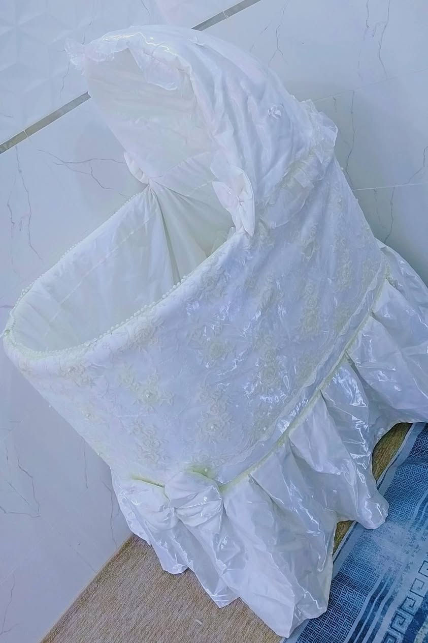 تا٢سال دبي دوشه كى خوى له كه له ده هه ژى و ژيرى تايه يه بوهاتوجو هه ولير٣٠هه زار  *********** أربيل, العراق
