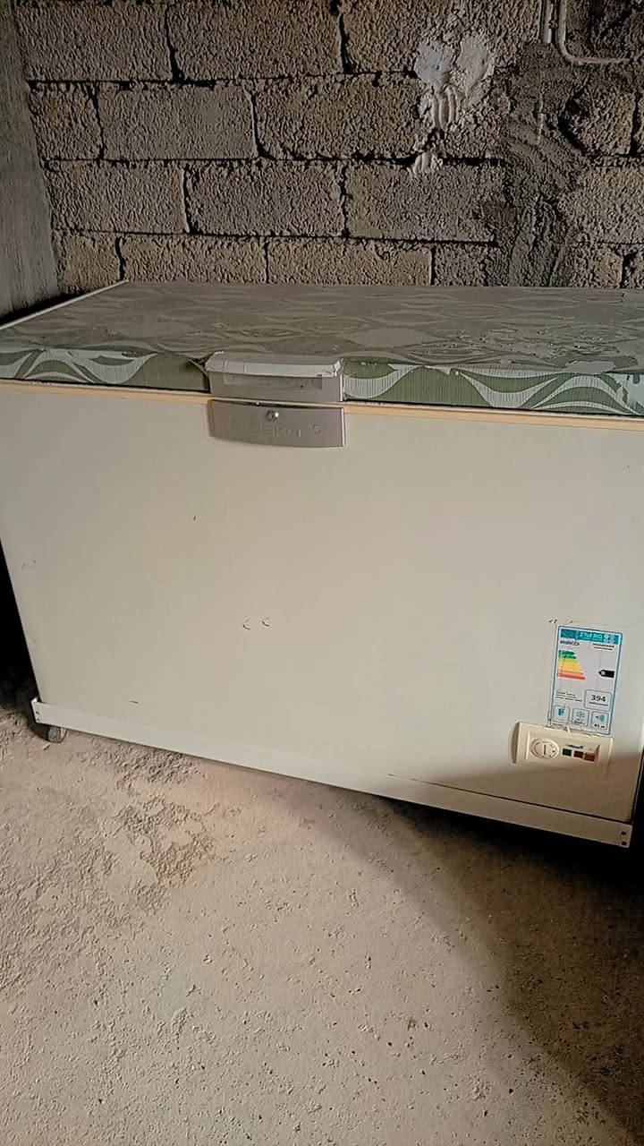 مجمده نضيفه حجم كبير بشرط ثلج فول سعر ١٤٠ بي مجال مكان دوميز


**إذا كنت صاحب هذا الإعلان وتريد حذفه لأي سبب، رجاءا أرسل رسالة إلى الدعم الفني**