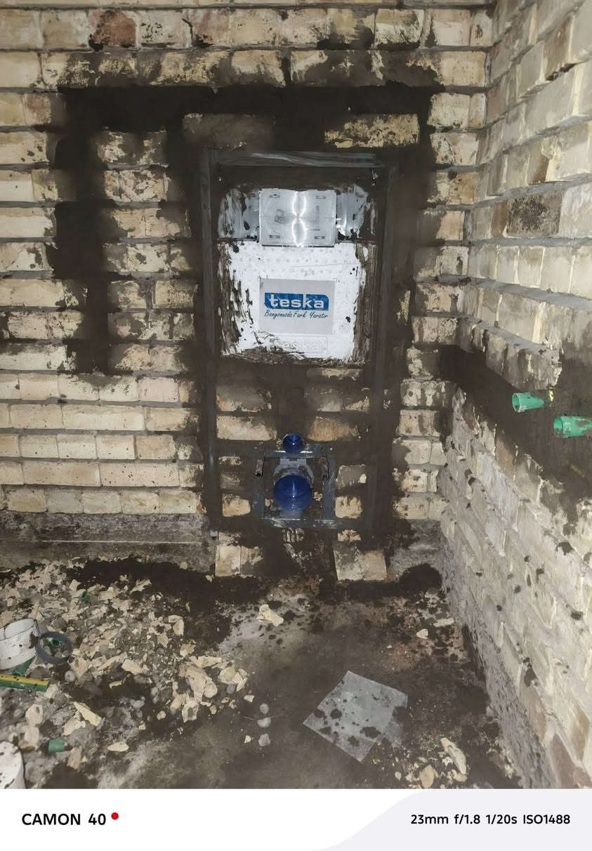 السلام عليكم ورحمه الله... 
نعمل فن تأسيس الصحيات بحسن جوده 
وحسب طلب ابو البيت وانسب الاسعار رقم الهاتف. ***********وبل خدمه
