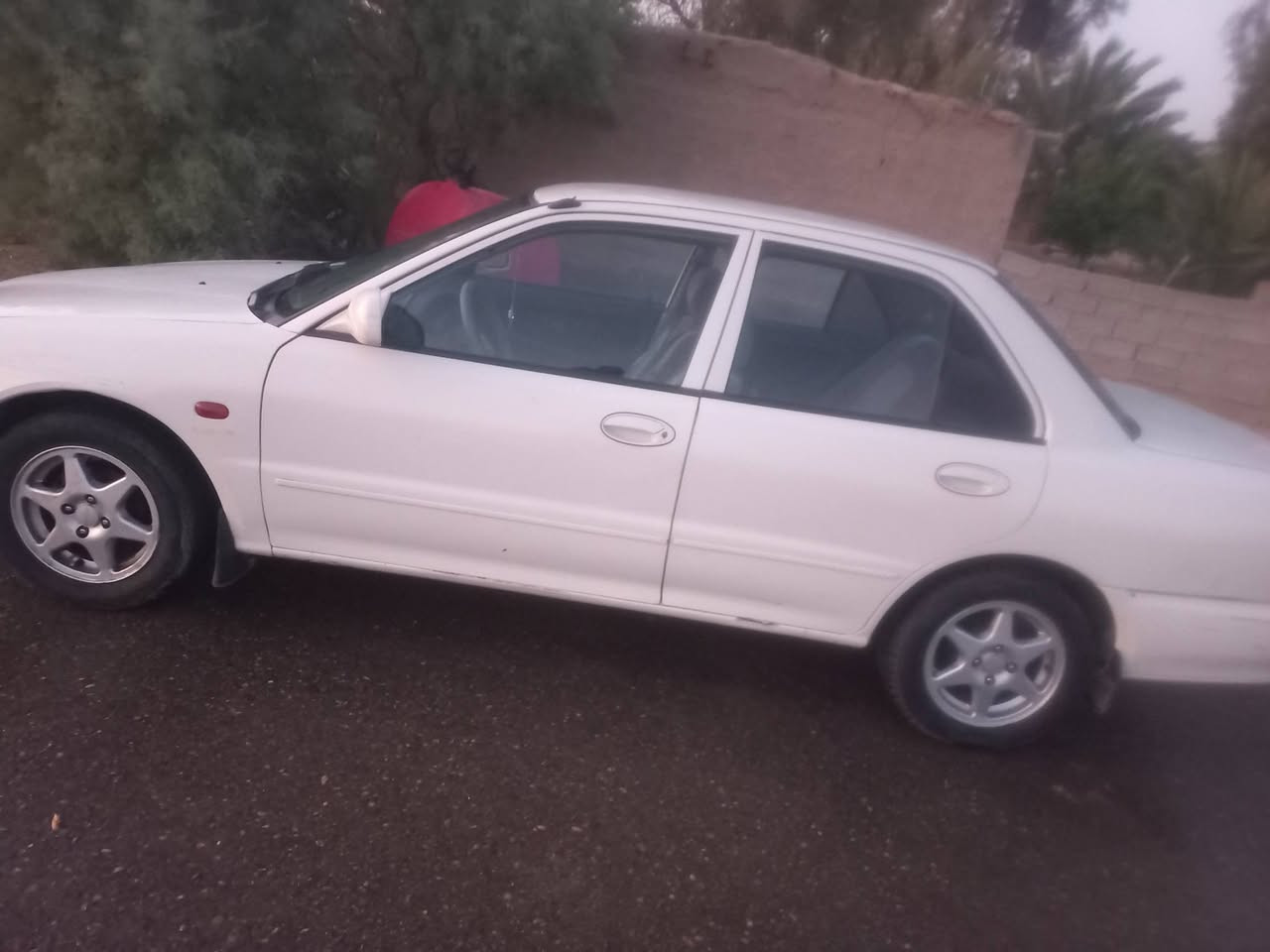 السلام عليكم 
بروتون ويرا ٢٠٠٤ مصبوغه حزام سنتر لوك شاشه كامره رقم بغداد سنويه ٢٩ السعر ٥٣
*********** مكاني بغداد البياع
