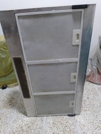 مرشحة دهون • شغالة • نظيفة