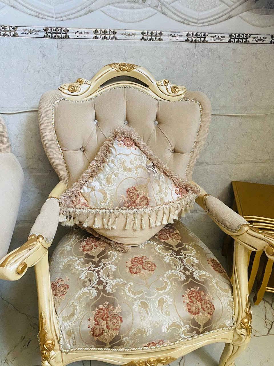 تخم للبيع سعره  800 نضيف مكاني كوفه حي ميسان مزارع


**إذا كنت صاحب هذا الإعلان وتريد حذفه لأي سبب، رجاءا أرسل رسالة إلى الدعم الفني**