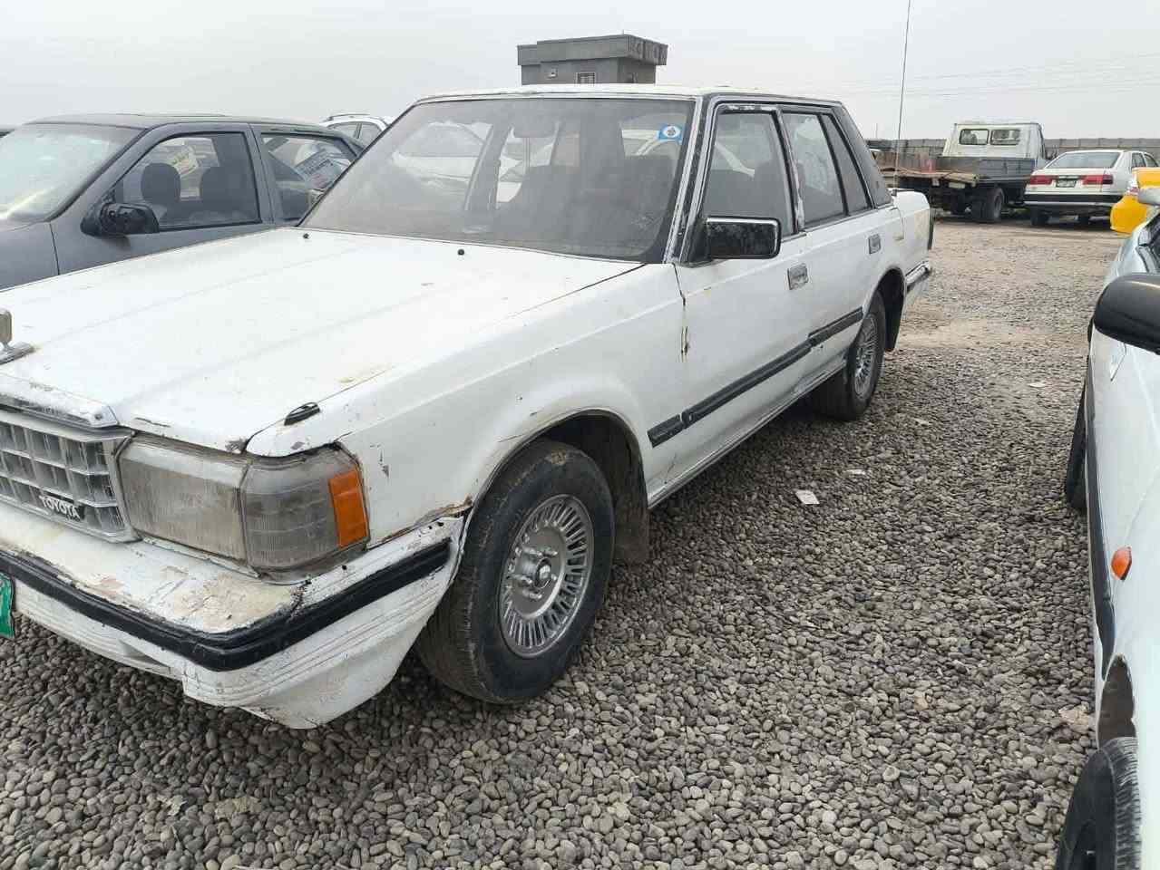 السلام عليكم سوبر 86 شرط الوكاله والتحويل كير ومحرك شرط صدر جديد كهربائيات كله شغاله السعر 15 وبيه مجال
***********
