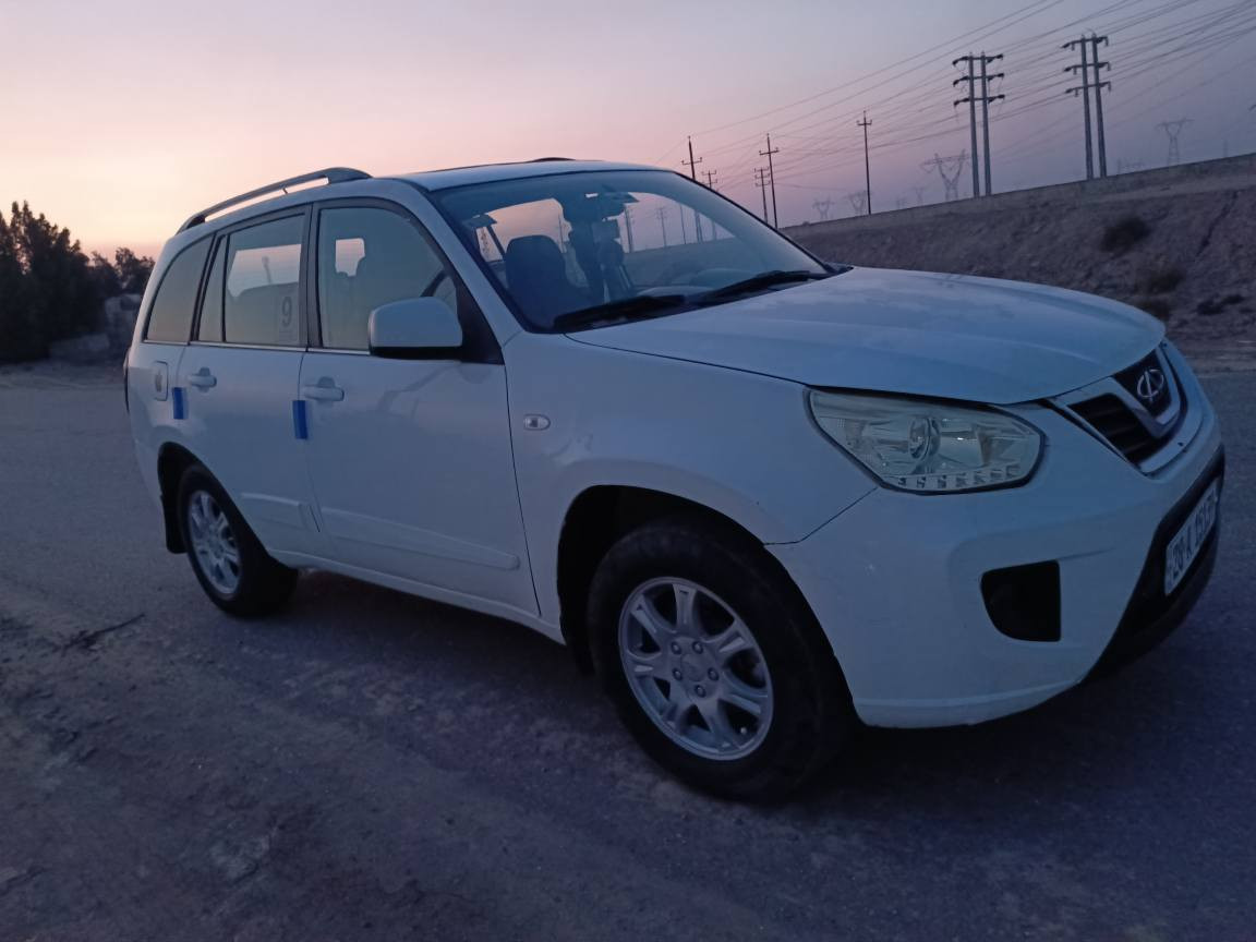 تيكو 2013رقم نجف انكليزي سياره مكفوله من ضربه اوتبديل اوصبغ بيها بس رشات اخياس السعر 48مكاني الديوانيه الشاميه *********** ديوانية, القادسية
